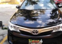 Se vende un Toyota Camry 2013 por cuestiones económicas