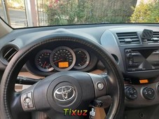 Se vende un Toyota RAV4 2012 por cuestiones económicas