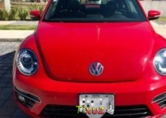 Se vende un Volkswagen Beetle 2015 por cuestiones económicas