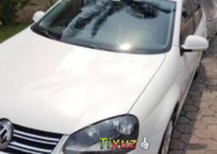 Se vende urgemente Volkswagen Bora 2010 Automático en Zapopan