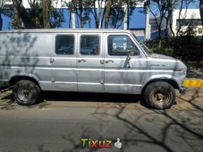 Tengo que vender mi querido Ford Econoline 1985