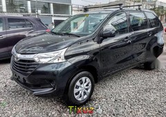 Toyota Avanza Premium 4cil7pasajeros