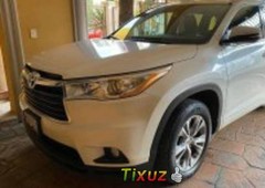 Toyota Highlander 2015 barato en San Pedro Garza García