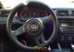 Un carro Volkswagen Jetta 2012 en Tultepec