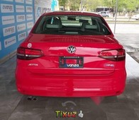 Un Volkswagen Jetta 2016 impecable te está esperando