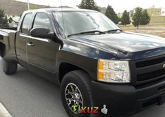 Urge Vendo excelente Chevrolet Silverado 2011 Automático en en Saltillo