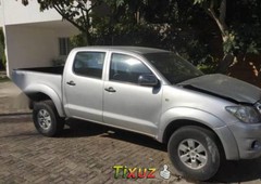 Urge Vendo excelente Toyota Hilux 2010 Manual en en Zapopan