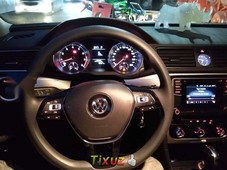 Urge Vendo excelente Volkswagen Passat 2017 Automático en en Iztapalapa