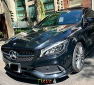 Vendo un MercedesBenz Clase CLA impecable