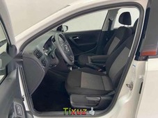 Volkswagen Vento 2020 4p Confortline L4 16 Aut