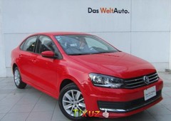 Volkswagen Vento Comfortline Rojo