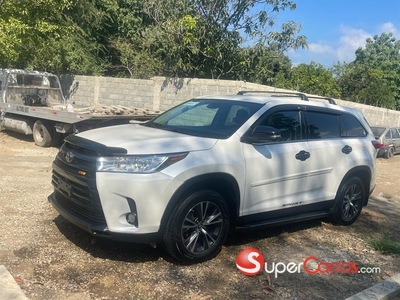 Toyota Highlander Sport 2019