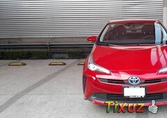 Auto Toyota Prius 2019 de único dueño en buen estado