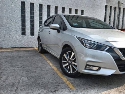 Nissan Versa Advance