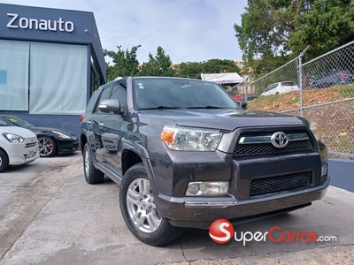 Toyota 4 Runner Limited 2011