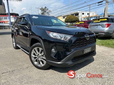 Toyota RAV4 XLE Premium 2021