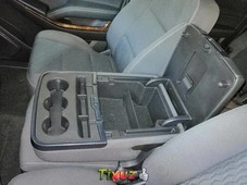 Auto Chevrolet Suburban 2017 de único dueño en buen estado