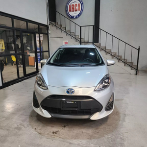 Toyota Prius 2018 1.8 Base Hibrido At