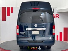 Auto Nissan Urvan 2020 de único dueño en buen estado