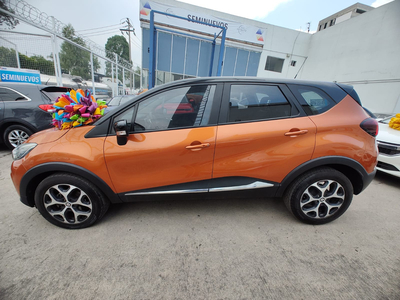 Renault Captur 2.0 Iconic At