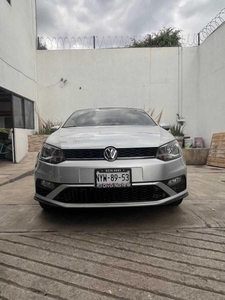 Volkswagen Polo 1.6 L4 Mt