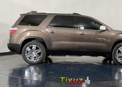 Pongo a la venta cuanto antes posible un GMC Acadia en excelente condicción