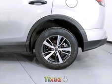 Venta de Toyota RAV4 2018 usado Automatic a un precio de 377999 en Juárez
