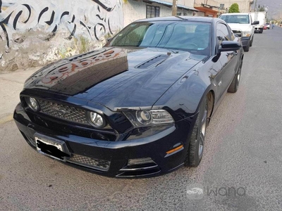 Ford Mustang 2p Coupé Lujo V6/3.7 Aut