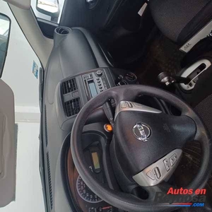 Nissan Versa 2015 4 cil automático mexicano