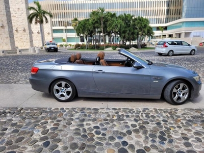 BMW 325i Cabriolet