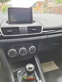 Bonito Mazda 3 2015 con Quemacocos