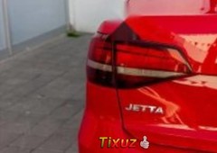 Coche impecable Volkswagen Jetta con precio asequible
