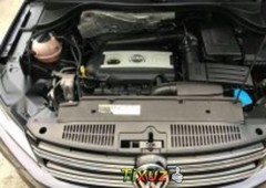 En venta un Volkswagen Tiguan 2016 Automático en excelente condición