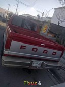 Ford F200 standar 8 cilindros