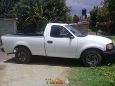 Ford Pick Up F150 2004