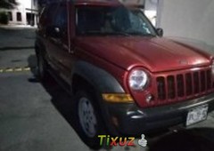 Jeep Liberty impecable en Guadalupe más barato imposible