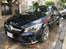 Mercedez Benz CLA 200