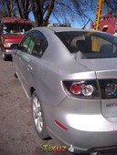Se vende un Mazda Mazda 3 2009 por cuestiones económicas