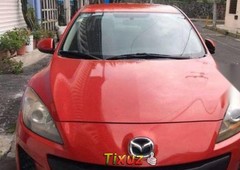 Se vende un Mazda Mazda 3 2012 por cuestiones económicas