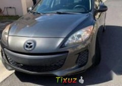 Se vende urgemente Mazda 3 2013 Automático en Guadalajara