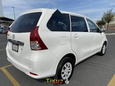 Toyota Avanza 2012 impecable