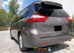 Toyota Sienna impecable en Puebla más barato imposible