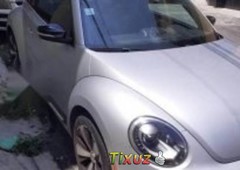 Un carro Volkswagen Beetle 2013 en Álvaro Obregón