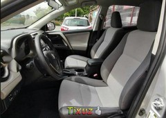 Un excelente Toyota RAV4 2013 está en la venta