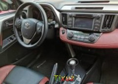 Urge Un excelente Toyota RAV4 2015 Automático vendido a un precio increíblemente barato en Guadala