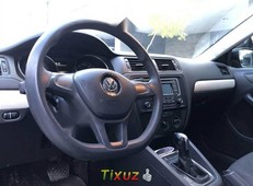 Volkswagen Jetta Trendline MK6 2015