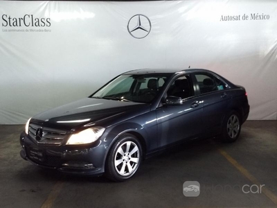 Mercedes Benz Clase C 4p C 180 L4/1.6/T Aut