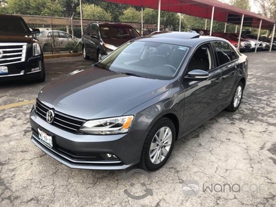 Volkswagen Jetta Nuevo 4p Sportline L5/2.5 Aut