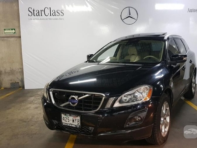 Volvo XC60 5p L6 4x4 Top 235CP Geartronic 6Vel