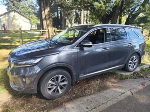 Kia Sorento 8